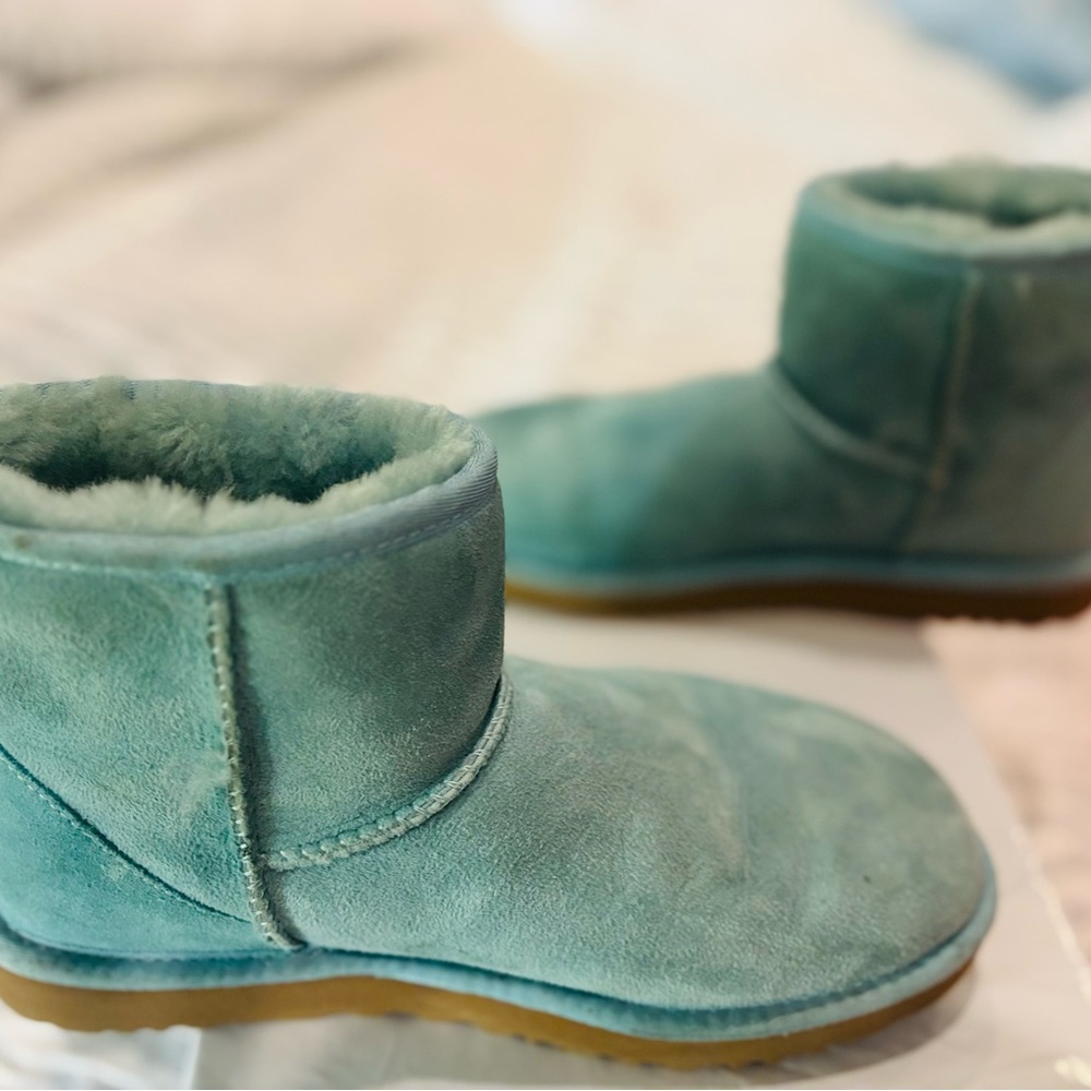 UGG Aqua Suede Boots